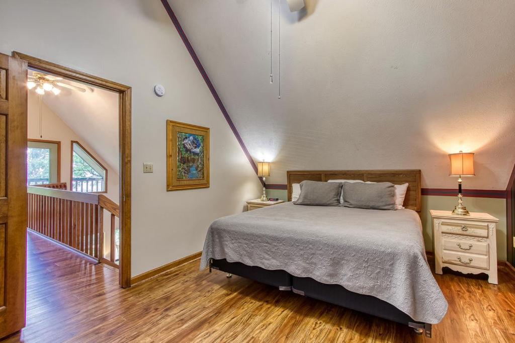 Serenity Heights, Amazing Views, Hot Tub Pool Access, 1089 Free Tickets Each Paid Day, Dollywood Gatlinburg Eksteriør billede