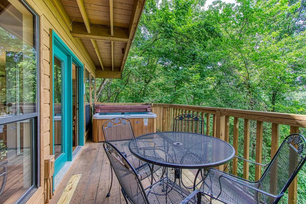 Serenity Heights, Amazing Views, Hot Tub Pool Access, 1089 Free Tickets Each Paid Day, Dollywood Gatlinburg Eksteriør billede