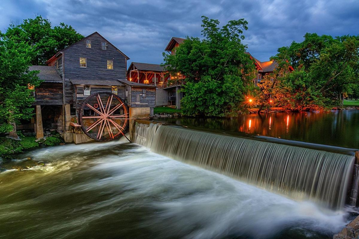 Serenity Heights, Amazing Views, Hot Tub Pool Access, 1089 Free Tickets Each Paid Day, Dollywood Gatlinburg Værelse billede