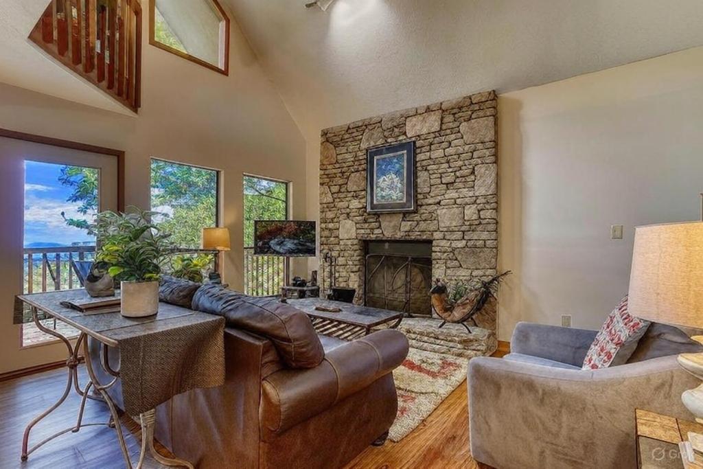 Serenity Heights, Amazing Views, Hot Tub Pool Access, 1089 Free Tickets Each Paid Day, Dollywood Gatlinburg Eksteriør billede